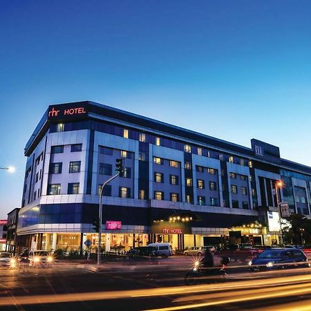 Rhr Hotel Каджанг Экстерьер фото